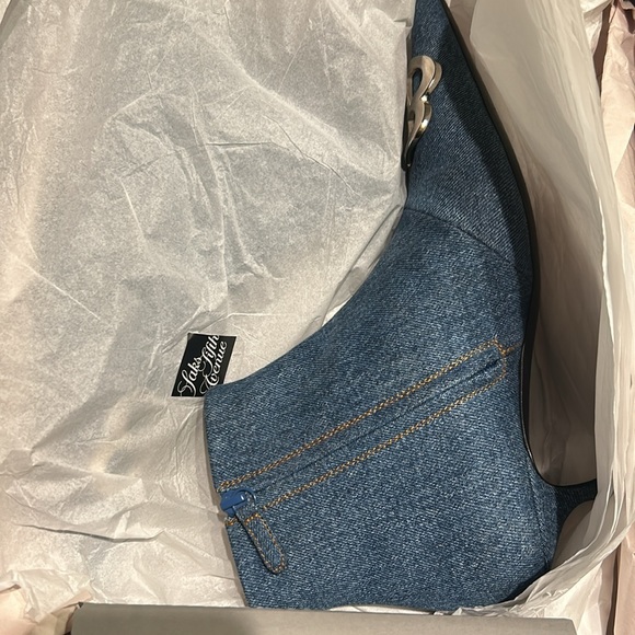 BALENCIAGA - Picture 14 of 16